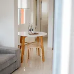 アパート 4 Esquinas Adeje Homes アデヘ